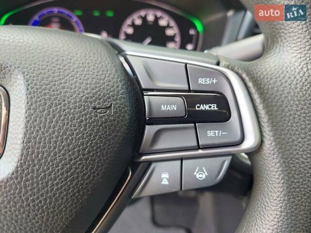 Чорний Хонда Інсайт, об'ємом двигуна 1.5 л та пробігом 21 тис. км за 18900 $, фото 25 на Automoto.ua