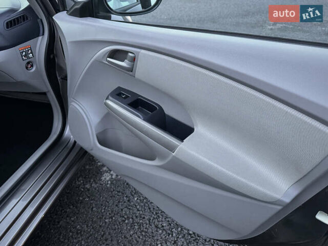 Коричневий Хонда Інсайт, об'ємом двигуна 1.3 л та пробігом 169 тис. км за 7700 $, фото 40 на Automoto.ua