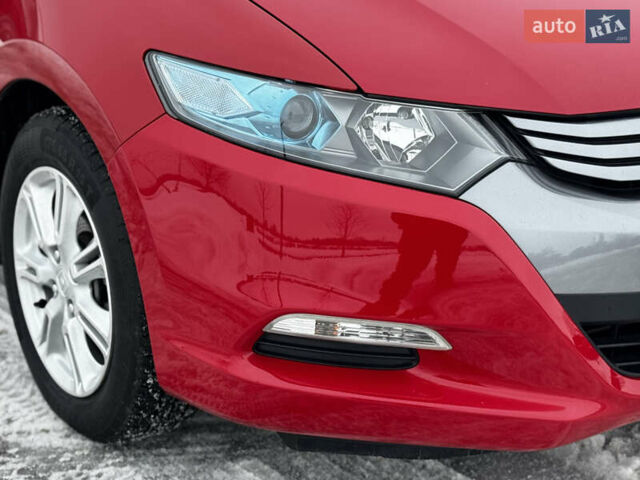 Красный Хонда Инсайт, объемом двигателя 1.3 л и пробегом 38 тыс. км за 8200 $, фото 17 на Automoto.ua