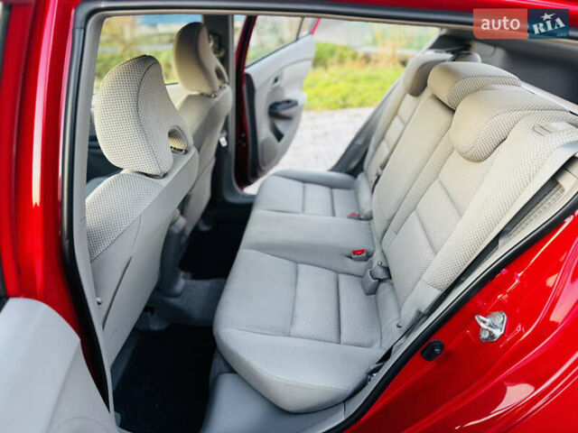 Червоний Хонда Інсайт, об'ємом двигуна 1.3 л та пробігом 37 тис. км за 8550 $, фото 32 на Automoto.ua