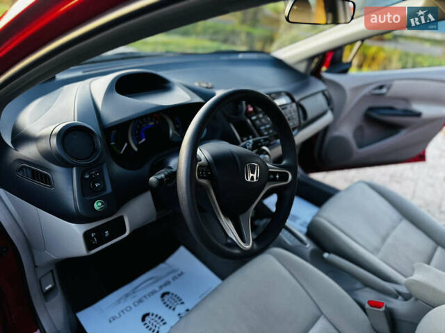 Красный Хонда Инсайт, объемом двигателя 1.3 л и пробегом 37 тыс. км за 8350 $, фото 48 на Automoto.ua