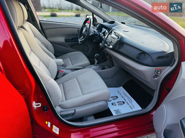 Красный Хонда Инсайт, объемом двигателя 1.3 л и пробегом 37 тыс. км за 8499 $, фото 43 на Automoto.ua