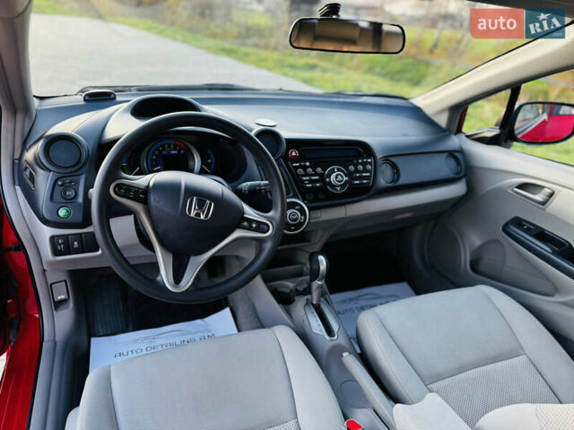 Красный Хонда Инсайт, объемом двигателя 1.3 л и пробегом 37 тыс. км за 8499 $, фото 34 на Automoto.ua