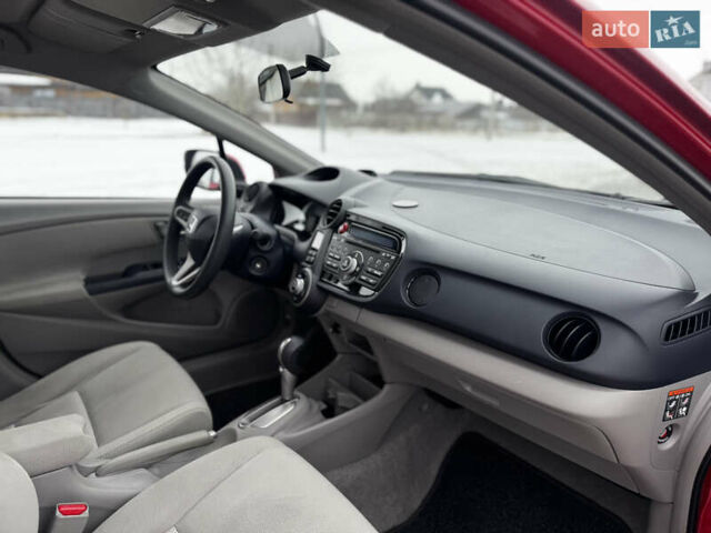 Красный Хонда Инсайт, объемом двигателя 1.3 л и пробегом 38 тыс. км за 8200 $, фото 28 на Automoto.ua