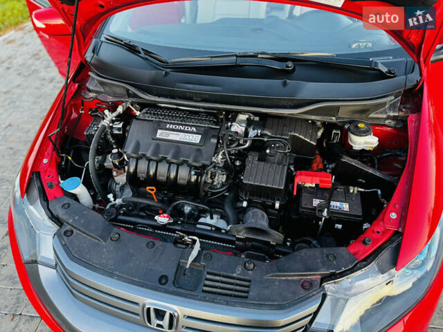 Красный Хонда Инсайт, объемом двигателя 1.3 л и пробегом 37 тыс. км за 8499 $, фото 55 на Automoto.ua