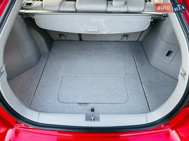 Червоний Хонда Інсайт, об'ємом двигуна 1.3 л та пробігом 37 тис. км за 8550 $, фото 28 на Automoto.ua