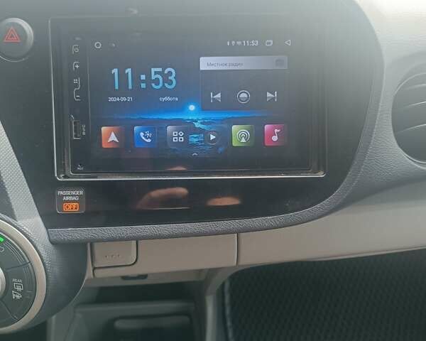 Хонда Інсайт, об'ємом двигуна 1.34 л та пробігом 193 тис. км за 8000 $, фото 25 на Automoto.ua