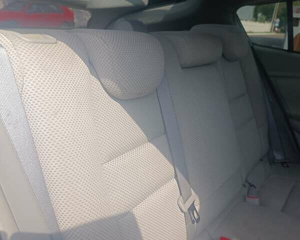 Хонда Інсайт, об'ємом двигуна 1.34 л та пробігом 193 тис. км за 8000 $, фото 19 на Automoto.ua