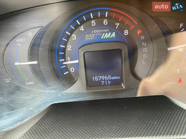 Хонда Інсайт, об'ємом двигуна 1.34 л та пробігом 157 тис. км за 9800 $, фото 13 на Automoto.ua