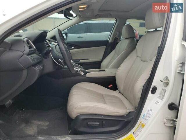 Хонда Инсайт, объемом двигателя 1.5 л и пробегом 115 тыс. км за 3000 $, фото 6 на Automoto.ua