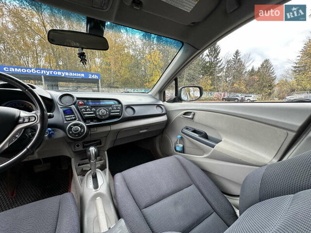 Серый Хонда Инсайт, объемом двигателя 1.34 л и пробегом 205 тыс. км за 5800 $, фото 27 на Automoto.ua