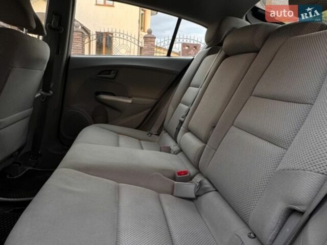 Сірий Хонда Інсайт, об'ємом двигуна 1.34 л та пробігом 289 тис. км за 6200 $, фото 14 на Automoto.ua