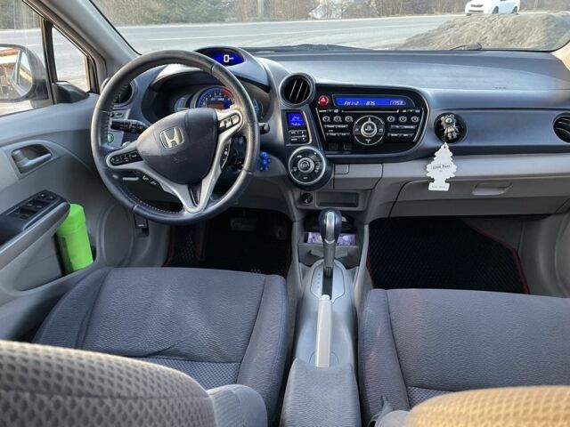 Серый Хонда Инсайт, объемом двигателя 1.3 л и пробегом 307 тыс. км за 5800 $, фото 21 на Automoto.ua