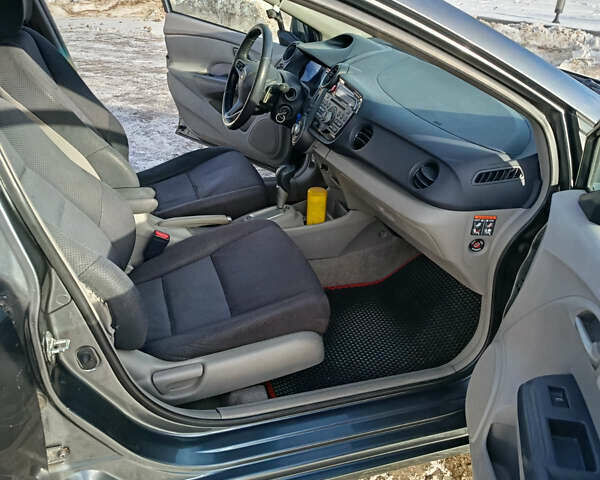 Сірий Хонда Інсайт, об'ємом двигуна 1.34 л та пробігом 207 тис. км за 5800 $, фото 34 на Automoto.ua