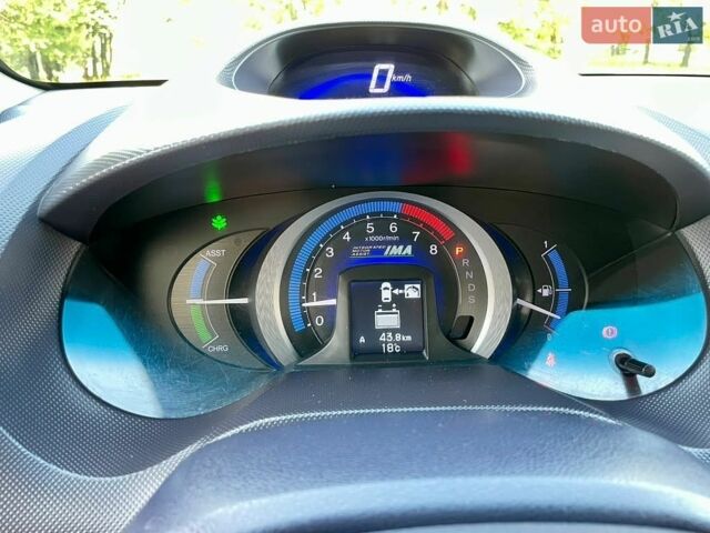 Сірий Хонда Інсайт, об'ємом двигуна 1.34 л та пробігом 200 тис. км за 6600 $, фото 10 на Automoto.ua