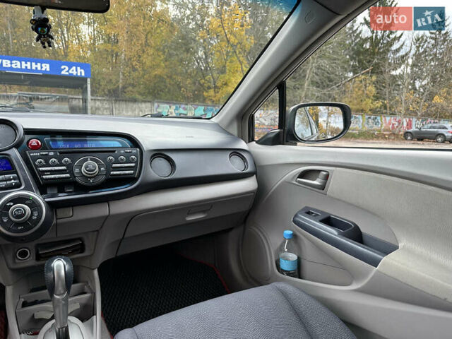 Серый Хонда Инсайт, объемом двигателя 1.34 л и пробегом 205 тыс. км за 5800 $, фото 28 на Automoto.ua