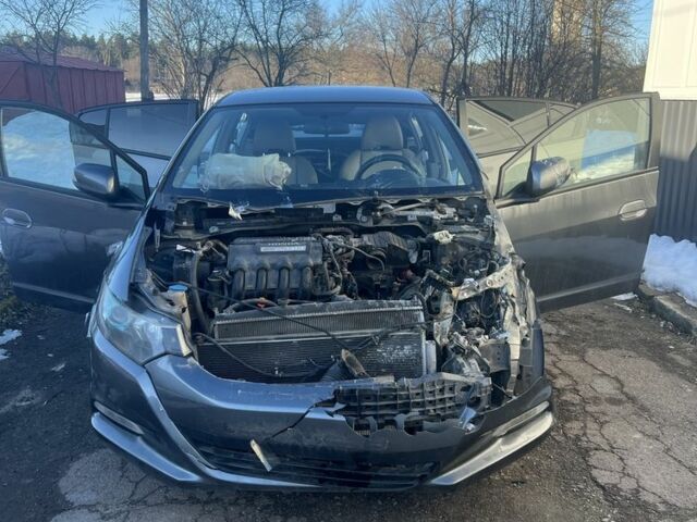Серый Хонда Инсайт, объемом двигателя 1.3 л и пробегом 236 тыс. км за 2500 $, фото 1 на Automoto.ua
