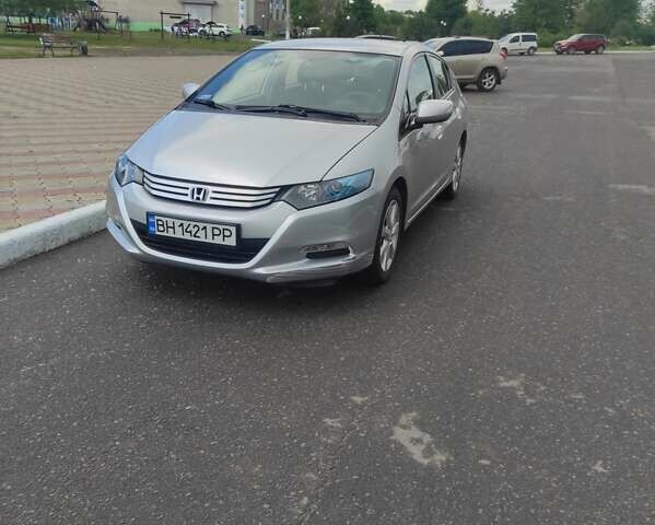 Серый Хонда Инсайт, объемом двигателя 1.3 л и пробегом 192 тыс. км за 10500 $, фото 3 на Automoto.ua