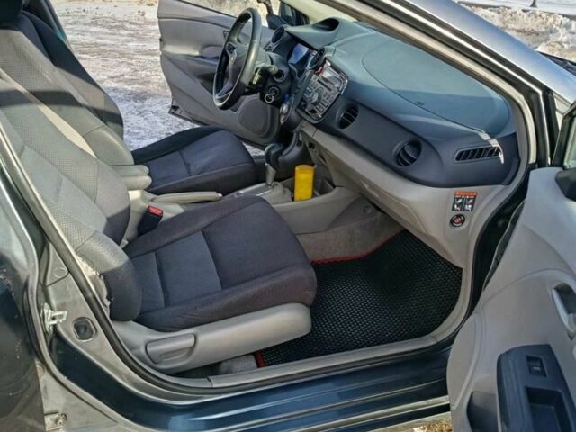 Сірий Хонда Інсайт, об'ємом двигуна 1.3 л та пробігом 207 тис. км за 5800 $, фото 19 на Automoto.ua