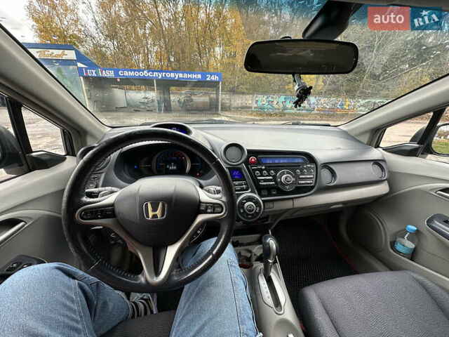 Серый Хонда Инсайт, объемом двигателя 1.34 л и пробегом 205 тыс. км за 5800 $, фото 22 на Automoto.ua