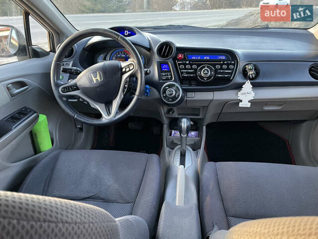 Сірий Хонда Інсайт, об'ємом двигуна 1.34 л та пробігом 207 тис. км за 5800 $, фото 31 на Automoto.ua