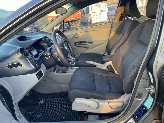 Сірий Хонда Інсайт, об'ємом двигуна 1.3 л та пробігом 207 тис. км за 5700 $, фото 21 на Automoto.ua