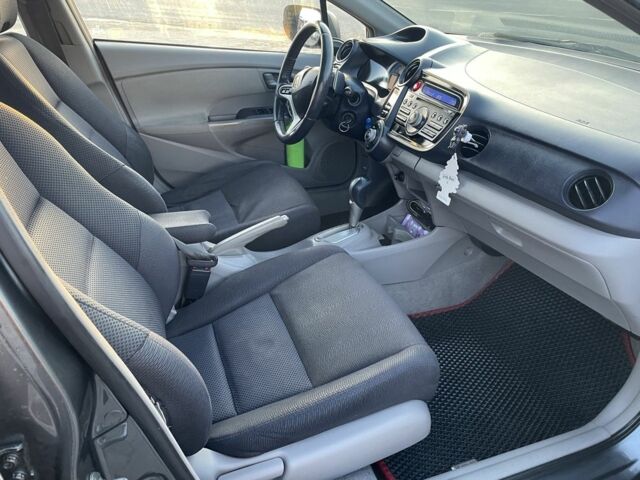 Сірий Хонда Інсайт, об'ємом двигуна 1.3 л та пробігом 207 тис. км за 5700 $, фото 17 на Automoto.ua