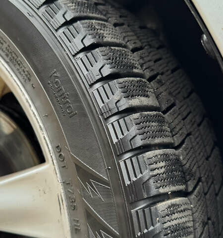 Сірий Хонда Інсайт, об'ємом двигуна 1.34 л та пробігом 289 тис. км за 7300 $, фото 11 на Automoto.ua