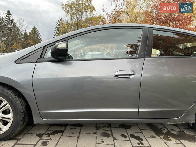 Серый Хонда Инсайт, объемом двигателя 1.34 л и пробегом 205 тыс. км за 5800 $, фото 13 на Automoto.ua
