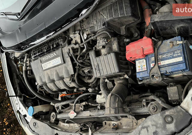 Сірий Хонда Інсайт, об'ємом двигуна 1.34 л та пробігом 289 тис. км за 7300 $, фото 13 на Automoto.ua