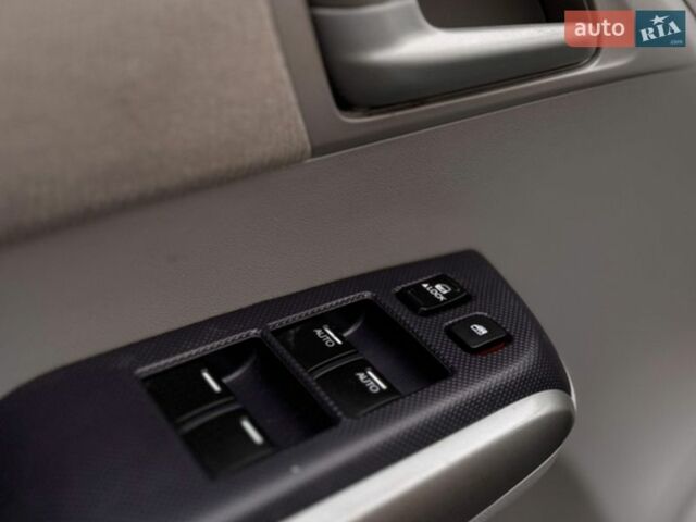 Сірий Хонда Інсайт, об'ємом двигуна 1.34 л та пробігом 289 тис. км за 6200 $, фото 16 на Automoto.ua