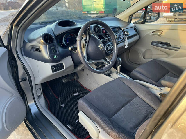 Сірий Хонда Інсайт, об'ємом двигуна 1.34 л та пробігом 207 тис. км за 5800 $, фото 37 на Automoto.ua