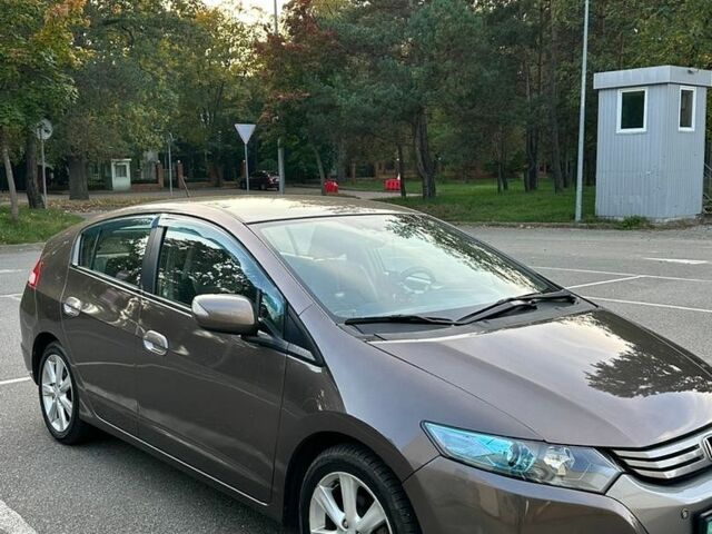 Серый Хонда Инсайт, объемом двигателя 1.3 л и пробегом 253 тыс. км за 6500 $, фото 2 на Automoto.ua