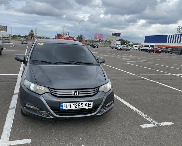 Хонда Инсайт 2010 в Одессе на Automoto.ua Серый Хонда Инсайт, объемом двигателя 1.3 л и пробегом 230 тыс. км за 7700 $, фото 1 на Automoto.ua