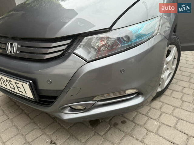Серый Хонда Инсайт, объемом двигателя 1.3 л и пробегом 120 тыс. км за 7500 $, фото 8 на Automoto.ua