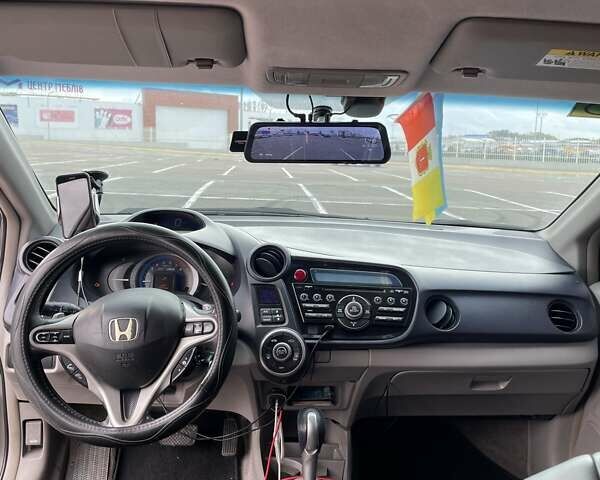 Хонда Инсайт 2010 в Одессе на Automoto.ua Серый Хонда Инсайт, объемом двигателя 1.3 л и пробегом 230 тыс. км за 7700 $, фото 5 на Automoto.ua