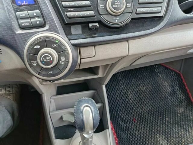 Серый Хонда Инсайт, объемом двигателя 1.3 л и пробегом 207 тыс. км за 5800 $, фото 20 на Automoto.ua