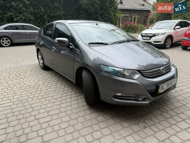 Серый Хонда Инсайт, объемом двигателя 1.3 л и пробегом 120 тыс. км за 7500 $, фото 7 на Automoto.ua
