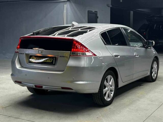 Серый Хонда Инсайт, объемом двигателя 1.4 л и пробегом 222 тыс. км за 7800 $, фото 5 на Automoto.ua