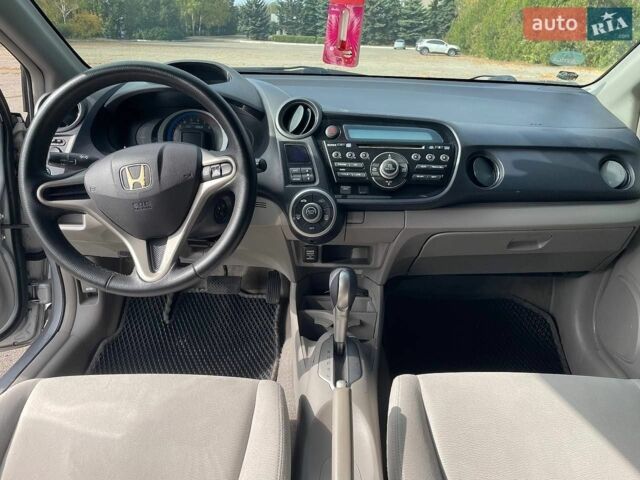 Сірий Хонда Інсайт, об'ємом двигуна 1.3 л та пробігом 274 тис. км за 7300 $, фото 8 на Automoto.ua