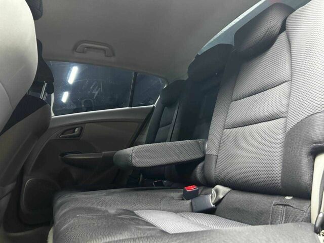 Серый Хонда Инсайт, объемом двигателя 1.4 л и пробегом 222 тыс. км за 7800 $, фото 15 на Automoto.ua