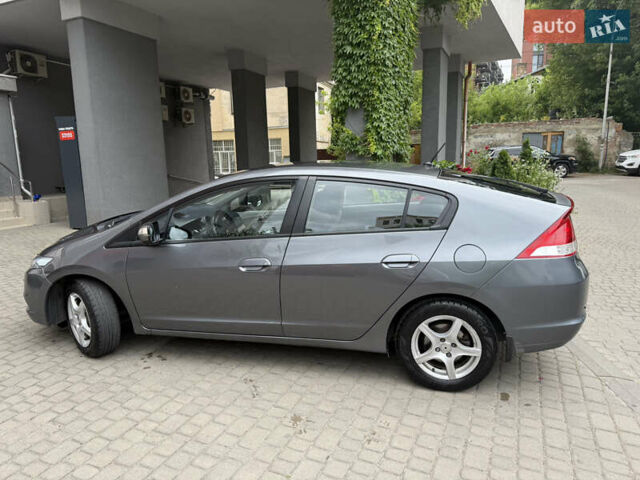 Серый Хонда Инсайт, объемом двигателя 1.3 л и пробегом 120 тыс. км за 7500 $, фото 2 на Automoto.ua
