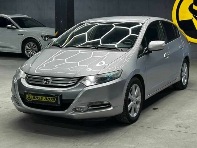 Серый Хонда Инсайт, объемом двигателя 1.4 л и пробегом 222 тыс. км за 7800 $, фото 2 на Automoto.ua