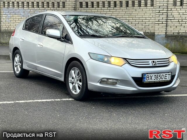 Сірий Хонда Інсайт, об'ємом двигуна 1.3 л та пробігом 29000 тис. км за 5850 $, фото 1 на Automoto.ua