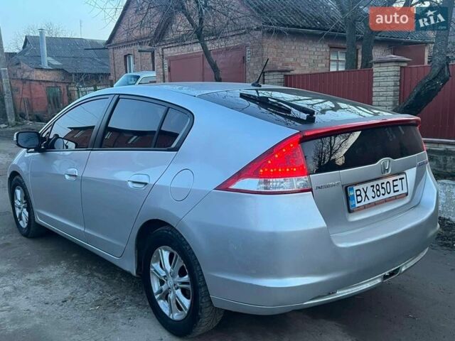 Серый Хонда Инсайт, объемом двигателя 1.34 л и пробегом 295 тыс. км за 6000 $, фото 2 на Automoto.ua
