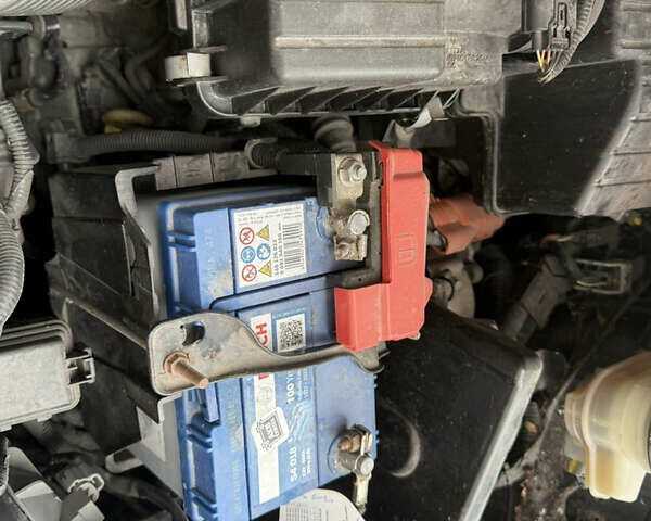 Серый Хонда Инсайт, объемом двигателя 1.3 л и пробегом 120 тыс. км за 7500 $, фото 20 на Automoto.ua