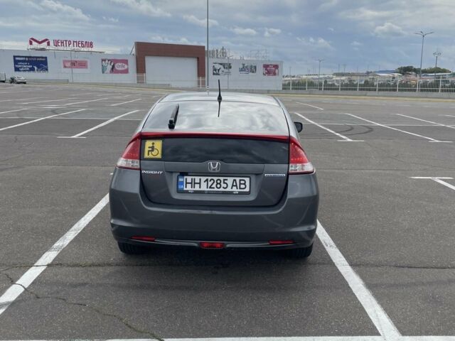 Серый Хонда Инсайт, объемом двигателя 1.3 л и пробегом 230 тыс. км за 6300 $, фото 2 на Automoto.ua