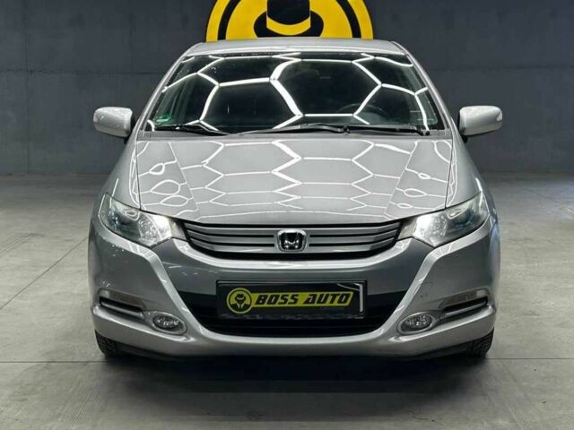 Серый Хонда Инсайт, объемом двигателя 1.4 л и пробегом 222 тыс. км за 7800 $, фото 1 на Automoto.ua