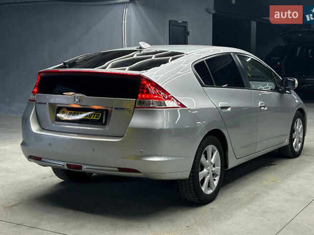 Серый Хонда Инсайт, объемом двигателя 1.34 л и пробегом 222 тыс. км за 7800 $, фото 5 на Automoto.ua