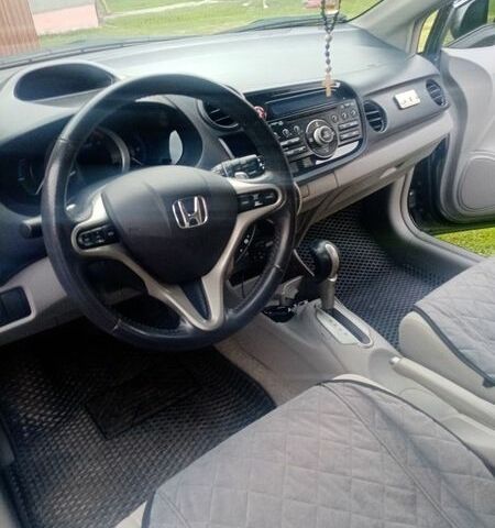 Серый Хонда Инсайт, объемом двигателя 1.3 л и пробегом 229 тыс. км за 7500 $, фото 14 на Automoto.ua